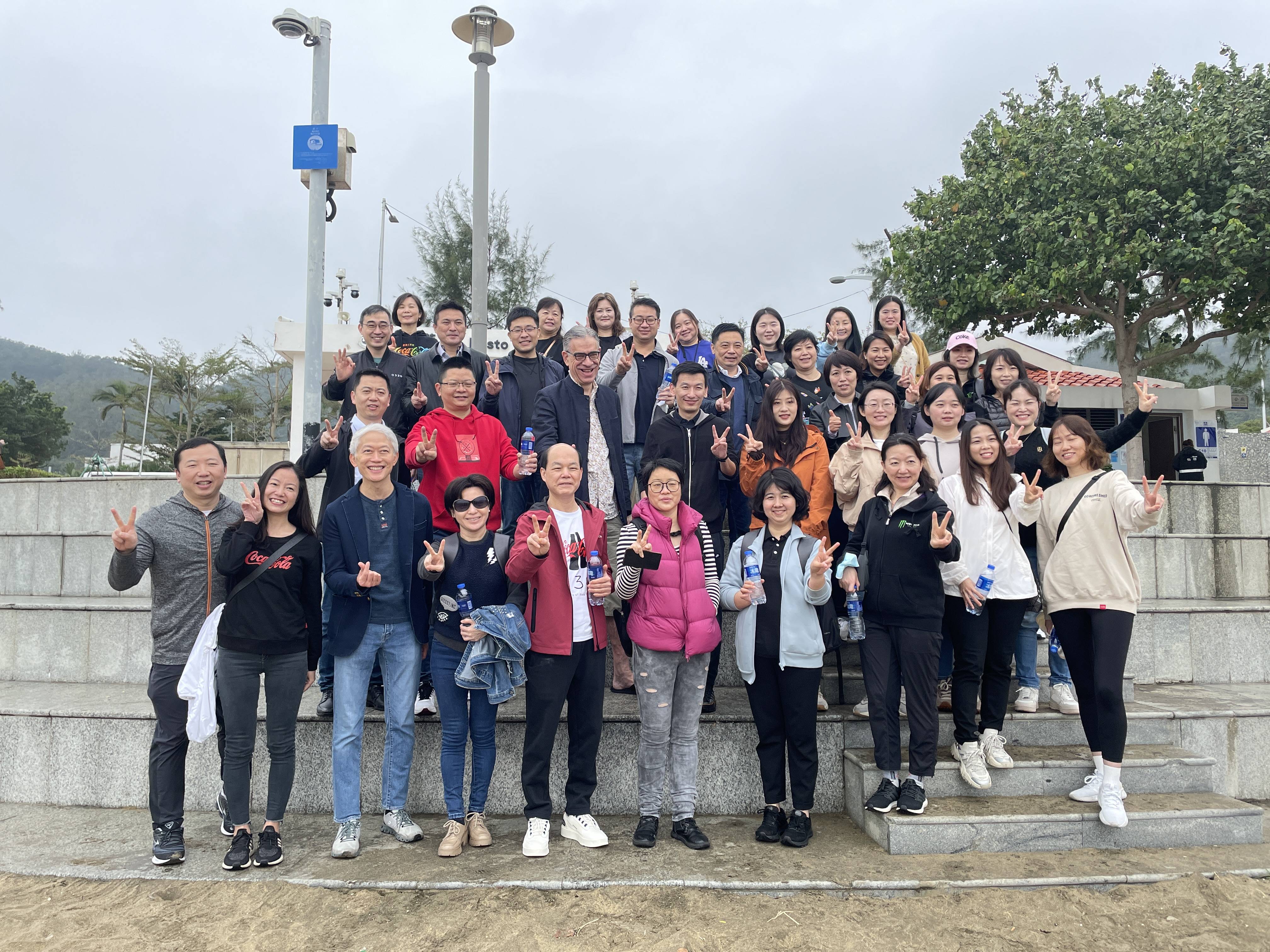 九游娱乐(jiuyou)官网-包含世界沙滩飞盘赛，浪花中的团队合作的词条